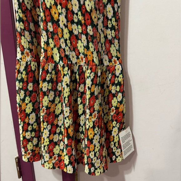 ASOS DESIGN plisse midi tea dress SIZE 2 BRAND NEW WITH TAGS - Picture 6 of 6